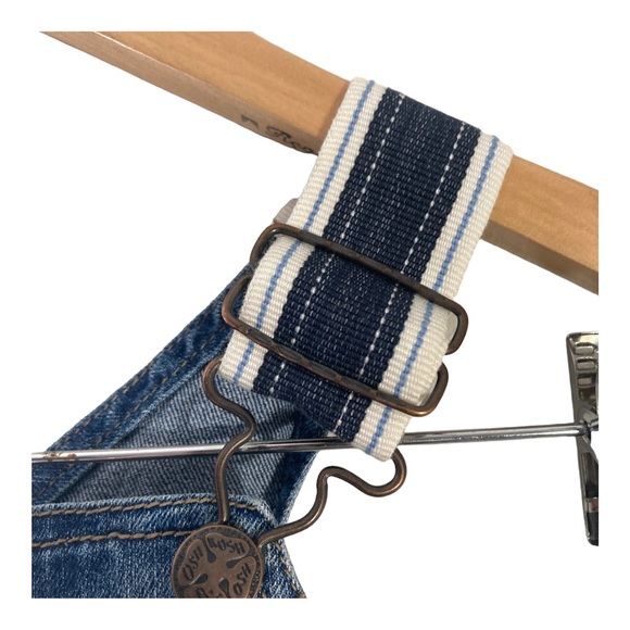 Oshkosh B’Gosh Vestbak Toddler Size 3T Blue Denim Overall Shorts Adj Strip - Picture 6 of 15